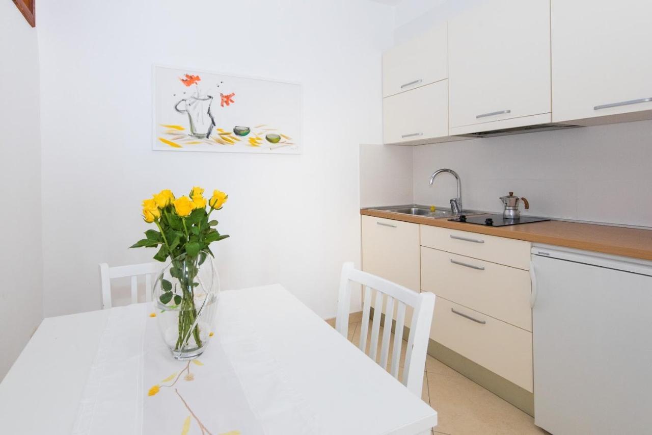 Lacroma Apartments ドゥブロブニク エクステリア 写真